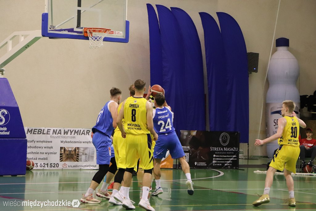 Koszykarskie derby Wielkopolski dla Sokoła