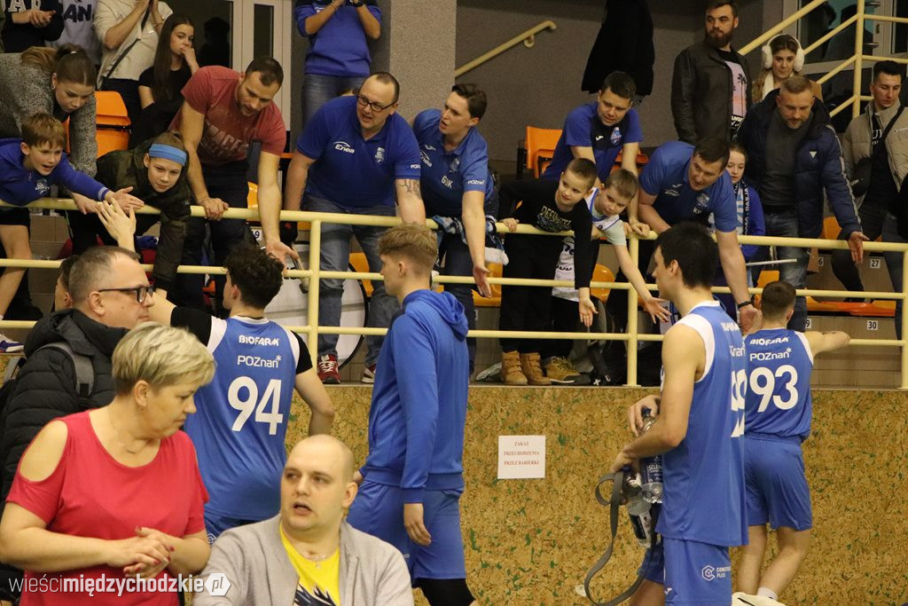 Koszykarskie derby Wielkopolski dla Sokoła