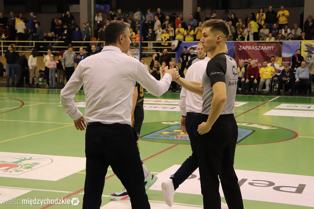 Sokół przegrywa z Astorią Bydgoszcz