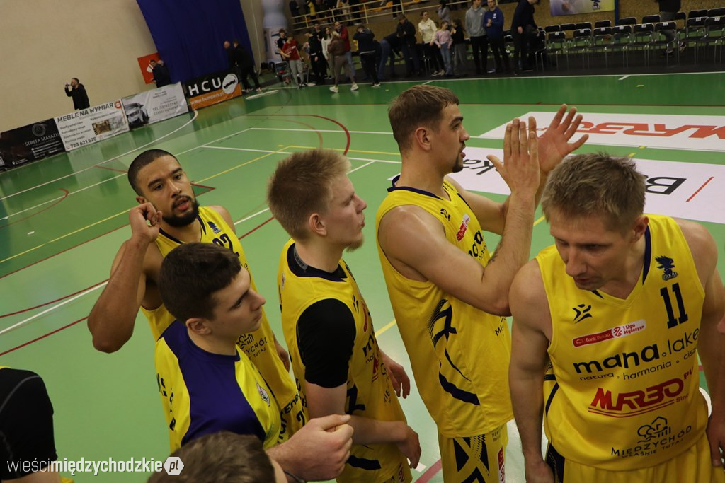 Sokół przegrywa z Astorią Bydgoszcz