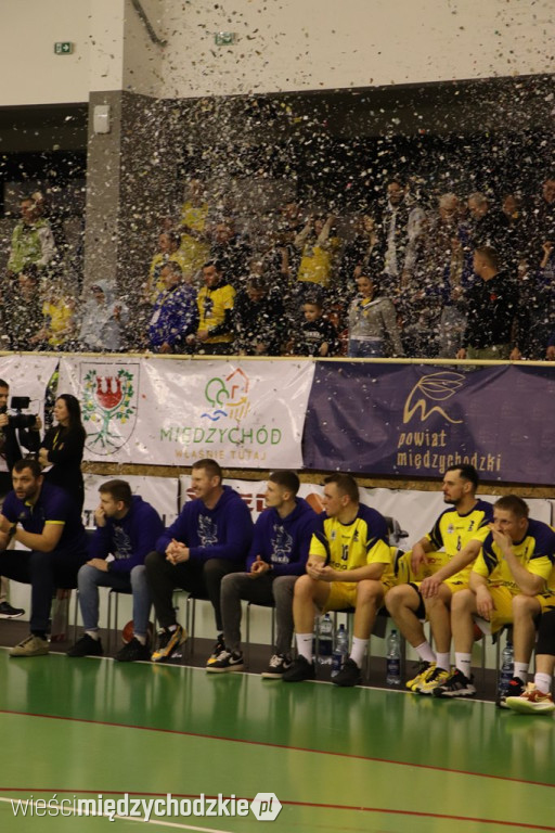 Sokoły nie dały rady liderowi
