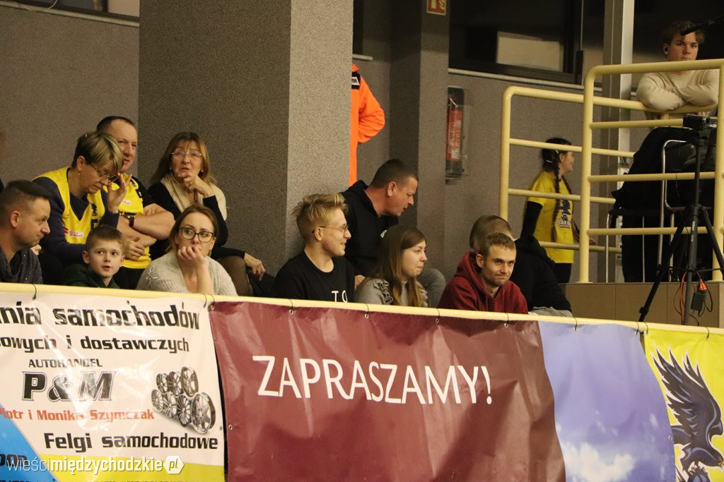 Sokoły nie dały rady liderowi