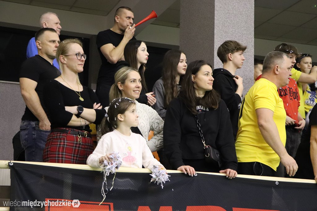 Sokoły nie dały rady liderowi