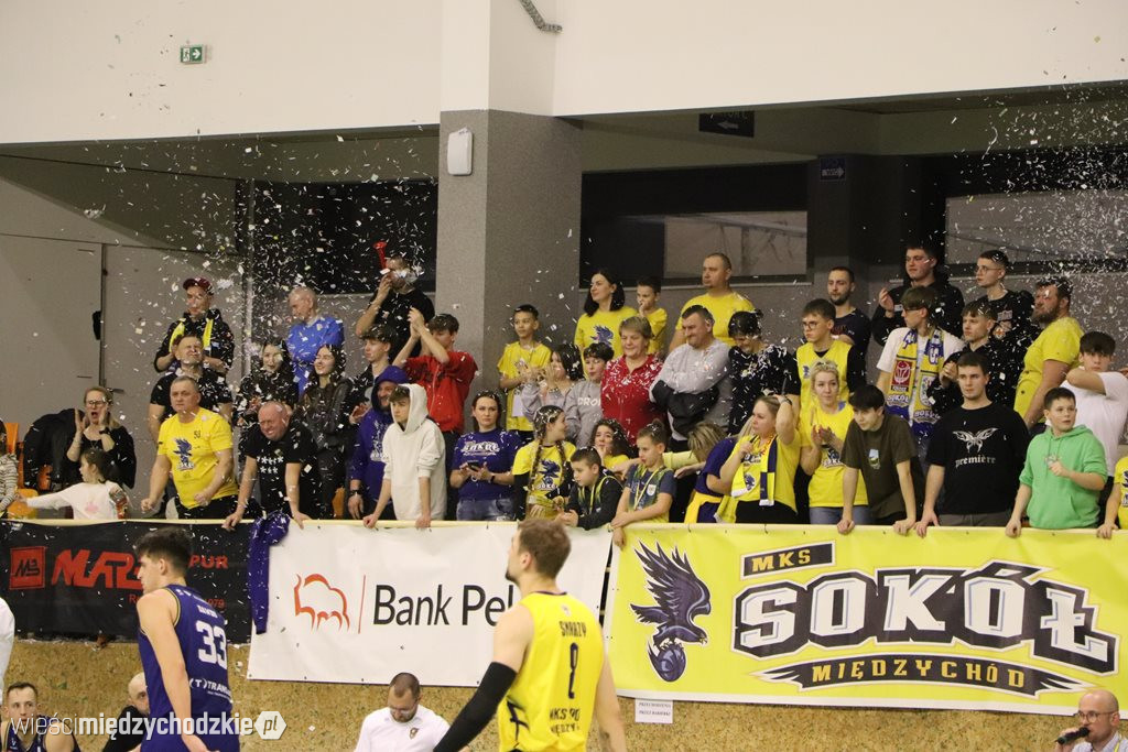 Sokoły nie dały rady liderowi