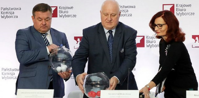 Wiadomo już z jakimi numerami na liście komitety idą do wyborów/foto:Piotr Małecki East News
