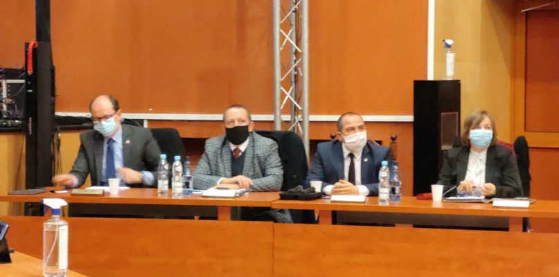 Decyzja radnych o nie uchwaleniu zmiany planu zagospodarowania bardzo rozczarowała burmistrza Krzysztofa Wolnego/foto:Dariusz Wawrzyniak