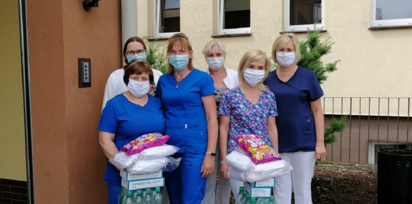 Środki ochrony trafiły na oddział dziecięcy oraz do Medycznego Laboratorium Diagnostycznego/foto:Dariusz Wawrzyniak