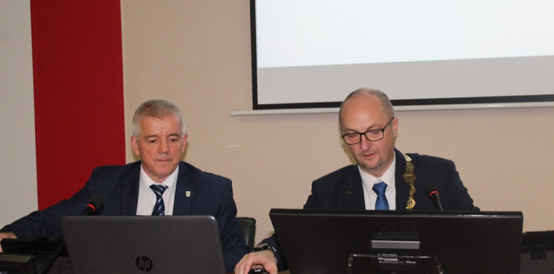 Przewodniczący Rady Dariusz Nowak jest także przewodniczącym Kluby Radnych Razem i Odpowiedzialnie/foto:archiwum WM
