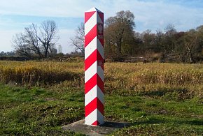 Nie każdy przejedzie bez zatrzymania. Wracają kontrole na granicach Polski-9804