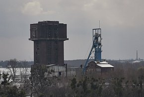 Pięcioletnie urlopy i nawet 170 tys. zł odprawy. Zmiany dla dużej grupy-10243
