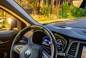 Masz to auto w garażu? Producent natychmiast wzywa na kontrolę!-10261