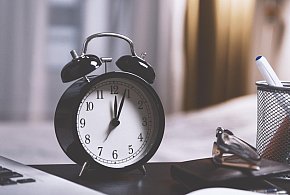 Kiedy przestawiamy czas na zimowy? To może być ostatni raz?-10419