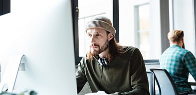 Jedno kliknięcie pracownika może kosztować firmę fortunę.