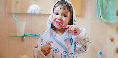 Leczenie kanałowe pod mikroskopem – nowoczesna endodoncja w praktyce