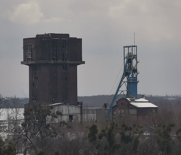 Pięcioletnie urlopy i nawet 170 tys. zł odprawy. Zmiany dla dużej grupy-10243