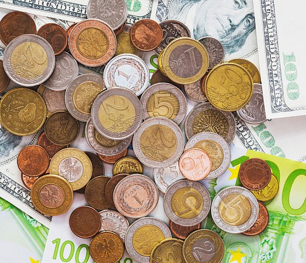 Koniec znanego kantoru internetowego. Co z poszkodowanymi po upadłości?-10472