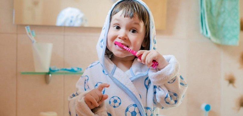 Leczenie kanałowe pod mikroskopem – nowoczesna endodoncja w praktyce